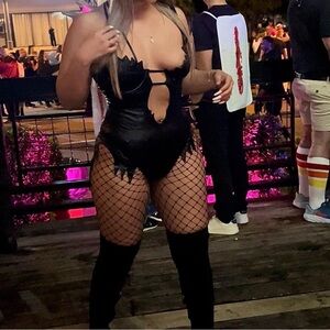 Black Halloween costume